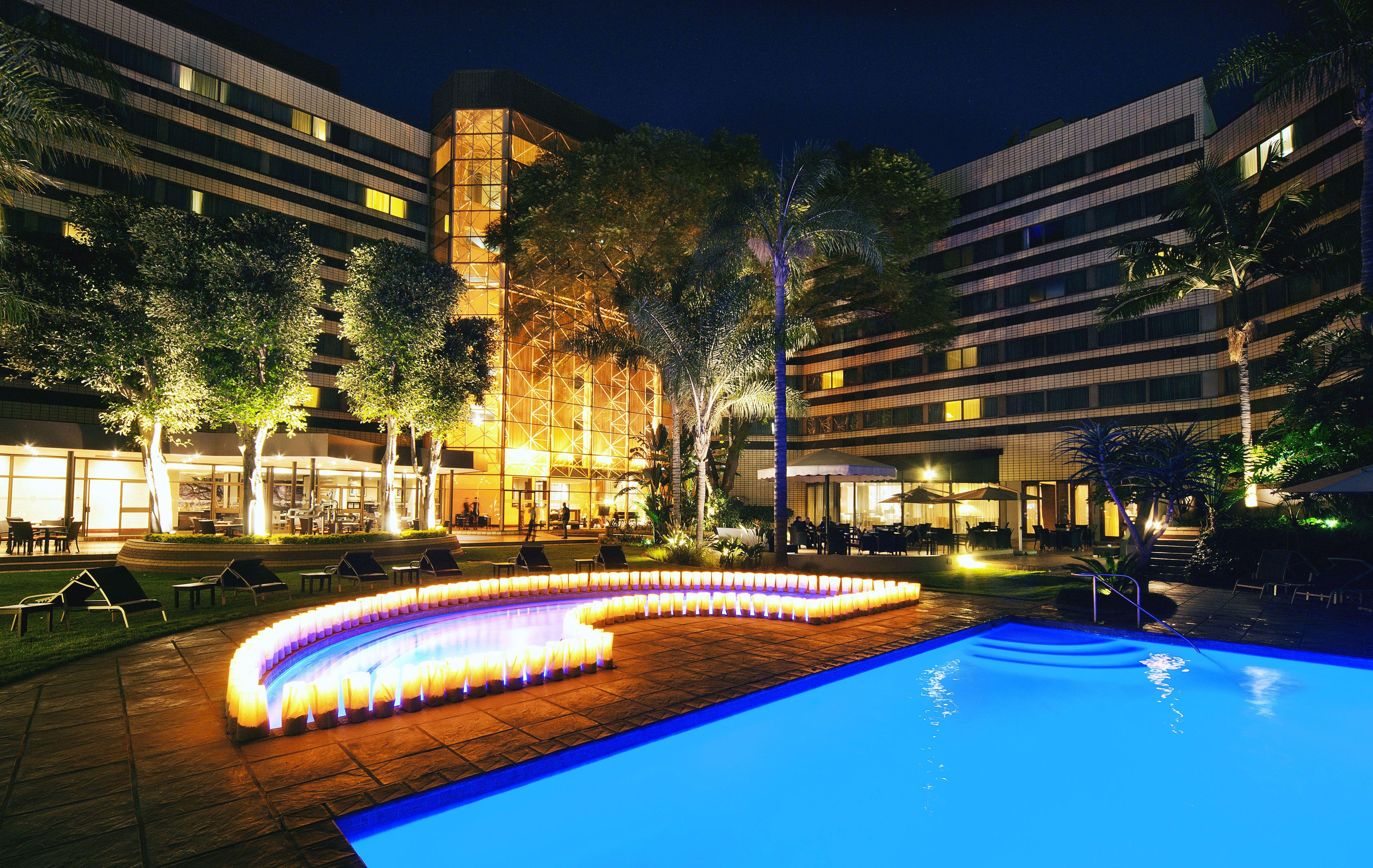 Southern Sun Pretoria-Noord Exterior foto